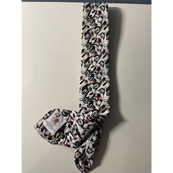Mickey & Co Goofy Tie - Picture 1 of 3